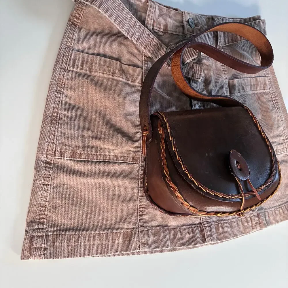 Vintage Handmade Brown Leather Saddle Bag Crossbody | Boho Western Artisan Purse - Picture 13 of 16